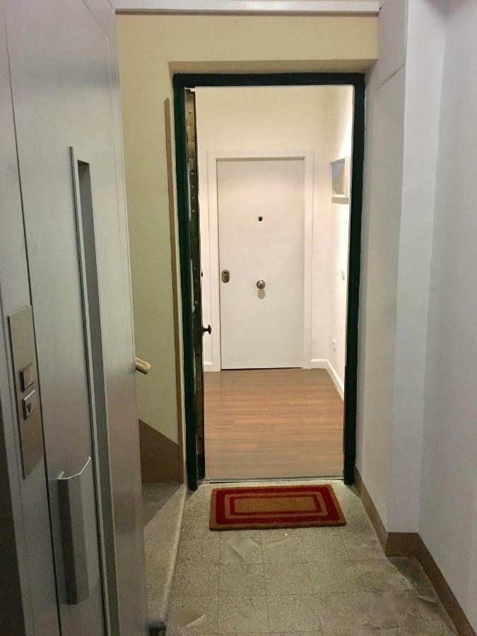 Smart Plaza De Las Cortes Apartment มาดริด ภายนอก รูปภาพ